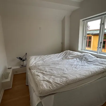 Apartamento Large And Bright With Balcony
